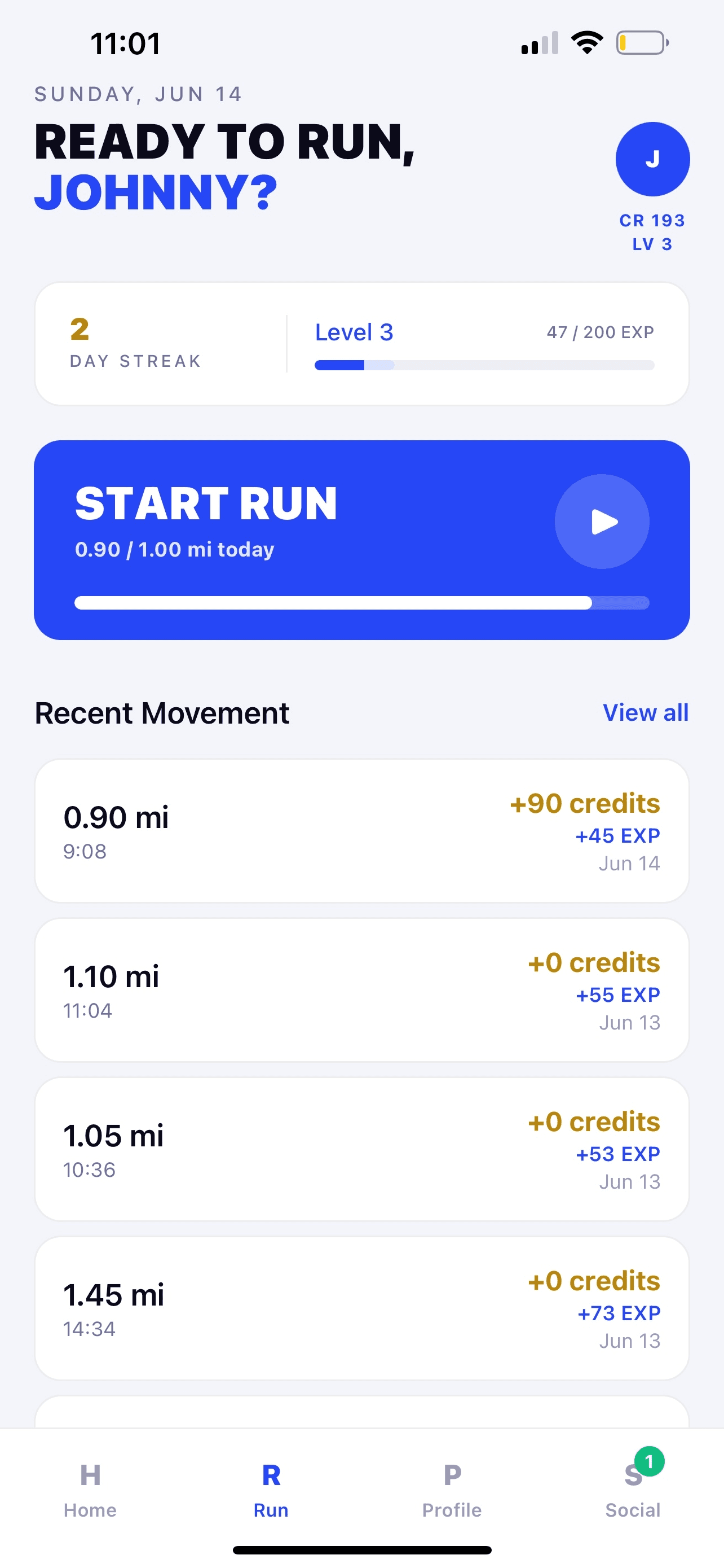 Footing run screen with streak progress, start run, and recent movement